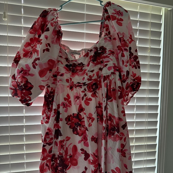 Abercrombie & Fitch Dresses & Skirts - Abercrombie Babydoll Dress